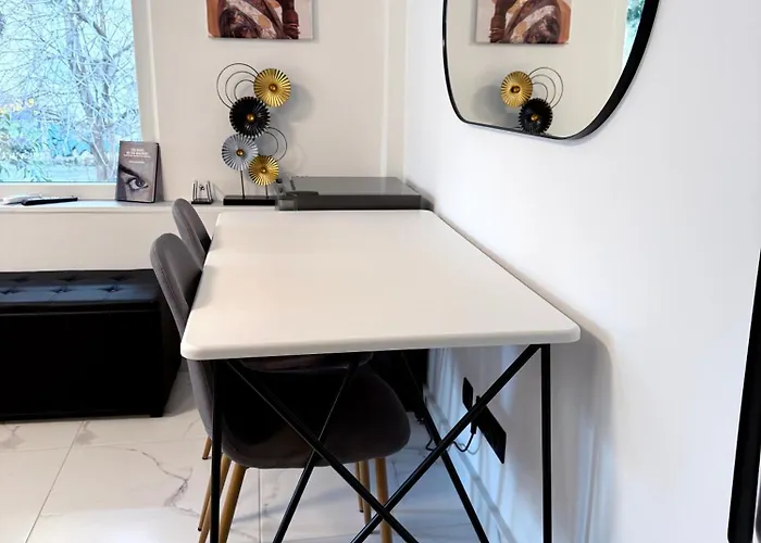 Aristotelous Apartment *